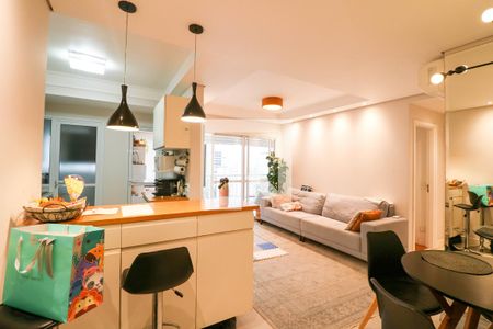 Sala / Cozinha de apartamento à venda com 2 quartos, 72m² em Campo Belo, São Paulo