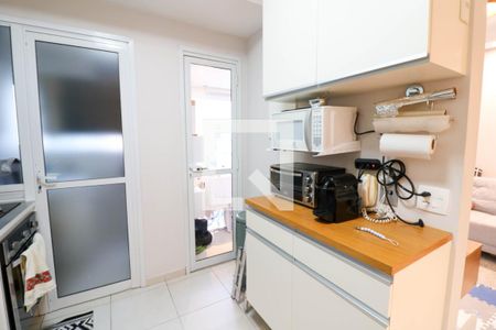 Sala / Cozinha de apartamento à venda com 2 quartos, 72m² em Campo Belo, São Paulo