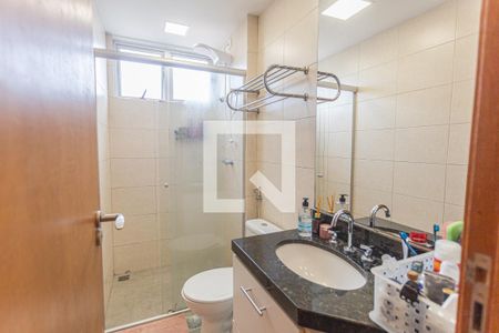 Banheiro da Suíte de apartamento à venda com 3 quartos, 96m² em Esplanada, Belo Horizonte