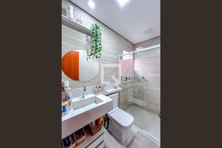 Banheiro da Suíte 1 de casa de condomínio à venda com 3 quartos, 182m² em Penha de França, São Paulo