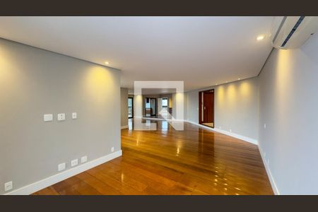 Sala de apartamento para alugar com 4 quartos, 360m² em Parque Colonial, São Paulo