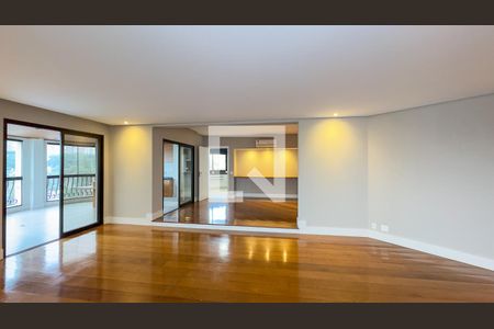 Sala de apartamento para alugar com 4 quartos, 360m² em Parque Colonial, São Paulo