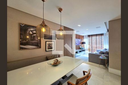Sala de apartamento à venda com 3 quartos, 82m² em Vila Uberabinha, São Paulo