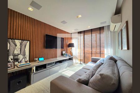 Sala de apartamento à venda com 3 quartos, 82m² em Vila Uberabinha, São Paulo