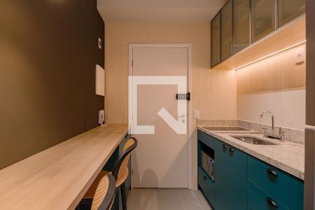 Cozinha de apartamento para alugar com 1 quarto, 30m² em Chácara Klabin, São Paulo