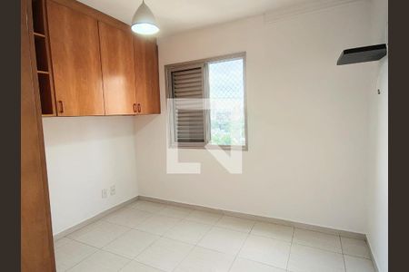 Quarto 2 de apartamento para alugar com 2 quartos, 65m² em Jardim Jaqueline, São Paulo