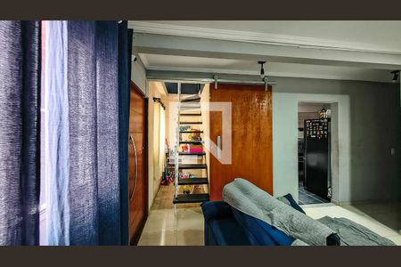 Sala 1 de casa à venda com 8 quartos, 288m² em Jardim Floresta, São Paulo