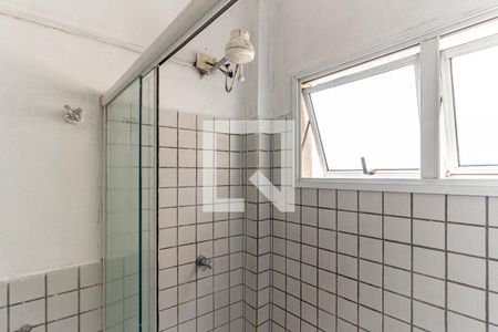 Banheiro de kitnet/studio para alugar com 1 quarto, 35m² em Santa Cecilia, São Paulo