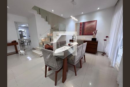 Sala de casa de condomínio à venda com 3 quartos, 269m² em Vargem Grande, Rio de Janeiro