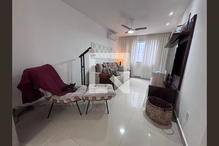 Sala de casa de condomínio à venda com 3 quartos, 269m² em Vargem Grande, Rio de Janeiro