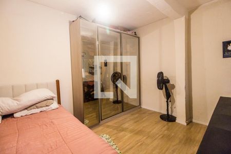 Quarto 2 de casa para alugar com 2 quartos, 100m² em Vila Engenho Novo, Barueri