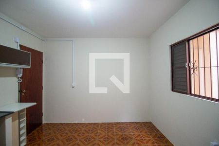 Quarto de kitnet/studio para alugar com 1 quarto, 21m² em Vila Castilho, Votorantim