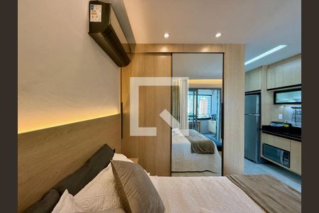 Quarto de kitnet/studio à venda com 1 quarto, 25m² em Jardim das Acacias, São Paulo