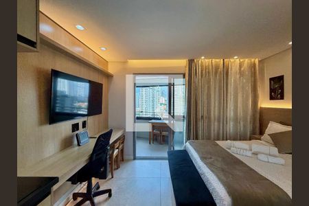 Quarto de kitnet/studio à venda com 1 quarto, 25m² em Jardim das Acacias, São Paulo