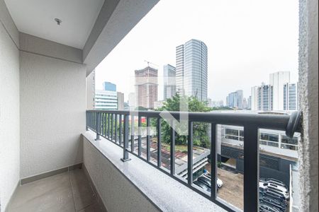 Varanda  de apartamento para alugar com 1 quarto, 48m² em Vila Cordeiro, São Paulo