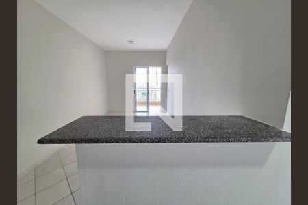 Apartamento para alugar com 3 quartos, 71m² em Vila Antartica, Praia Grande