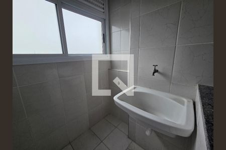 Apartamento para alugar com 3 quartos, 71m² em Vila Antartica, Praia Grande