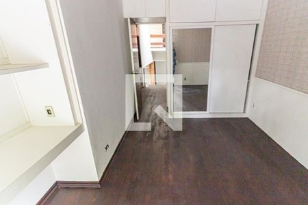 Quarto 1 de casa à venda com 4 quartos, 310m² em Vila Prudente, São Paulo