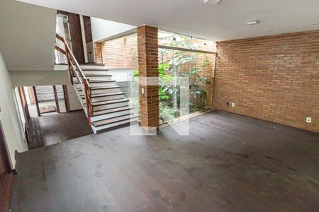 Sala de TV de casa à venda com 4 quartos, 310m² em Vila Prudente, São Paulo