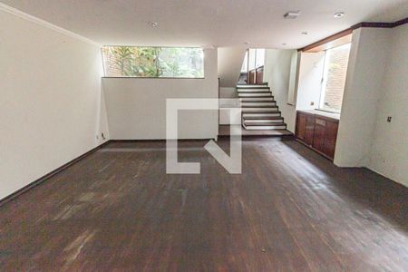 Sala de casa à venda com 4 quartos, 310m² em Vila Prudente, São Paulo