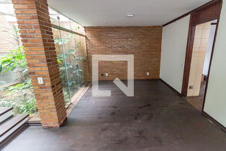 Sala de TV de casa à venda com 4 quartos, 310m² em Vila Prudente, São Paulo