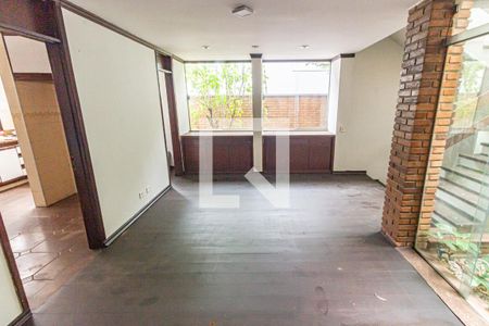 Sala de TV de casa à venda com 4 quartos, 310m² em Vila Prudente, São Paulo