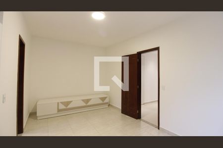 Apartamento para alugar com 2 quartos, 90m² em Foguete, Cabo Frio
