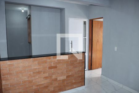 Casa para alugar com 2 quartos, 80m² em Jardim Soraia, Embu das Artes
