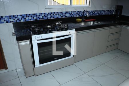 Casa para alugar com 2 quartos, 80m² em Jardim Soraia, Embu das Artes