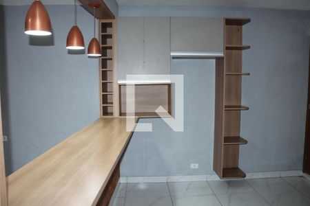 Casa para alugar com 2 quartos, 80m² em Jardim Soraia, Embu das Artes