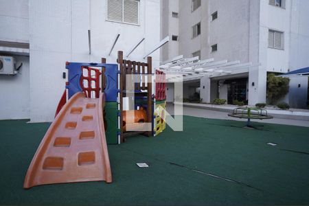 Apartamento para alugar com 3 quartos, 159m² em Residencial Eldorado, Goiânia