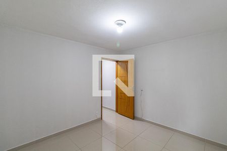 Quarto 1 de casa para alugar com 2 quartos, 52m² em Vila Rio Branco, São Paulo