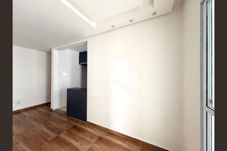 Sala de apartamento para alugar com 3 quartos, 65m² em Vila Ipojuca, São Paulo