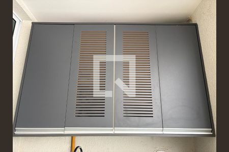 Detalhe da Varanda da sala de apartamento para alugar com 3 quartos, 65m² em Vila Ipojuca, São Paulo