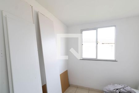 Quarto 2 de apartamento para alugar com 2 quartos, 48m² em Santa Cruz, Rio de Janeiro
