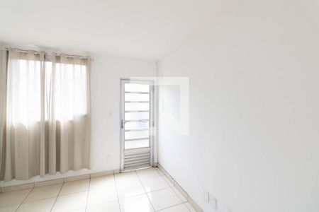 Sala de apartamento para alugar com 2 quartos, 48m² em Santa Cruz, Rio de Janeiro