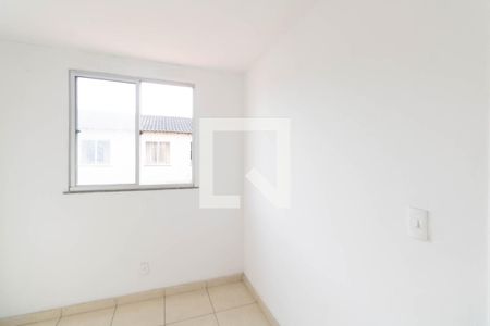Quarto 1 de apartamento para alugar com 2 quartos, 48m² em Santa Cruz, Rio de Janeiro