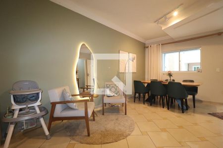 Sala de casa à venda com 3 quartos, 120m² em Vila Scarpelli, Santo André