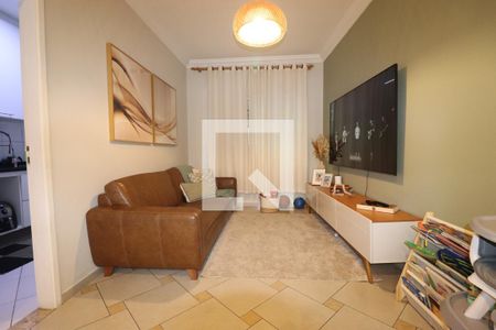 Sala de casa à venda com 3 quartos, 120m² em Vila Scarpelli, Santo André