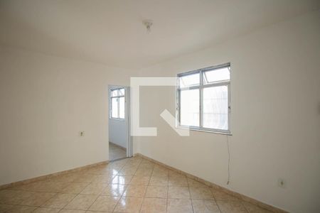 Sala de casa para alugar com 3 quartos, 120m² em Mutua, São Gonçalo