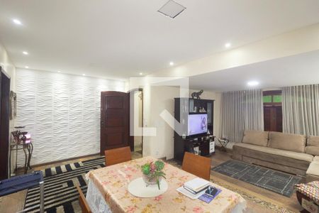 Sala de casa para alugar com 3 quartos, 300m² em Campo Grande, Rio de Janeiro