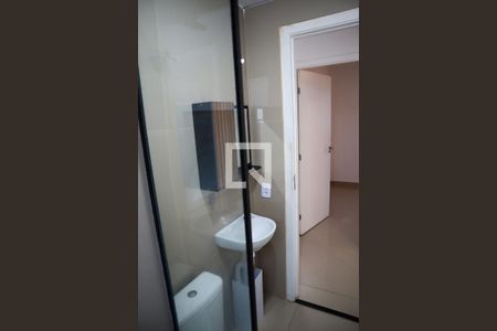 BANHEIRO de apartamento à venda com 2 quartos, 44m² em Vargem Pequena, Rio de Janeiro