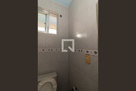 Lavabo de casa para alugar com 3 quartos, 100m² em Padre Miguel, Rio de Janeiro