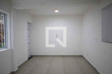 Casa para alugar com 2 quartos, 72m² em Cidade Dutra, São Paulo