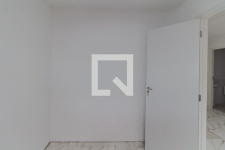 Quarto 2 de apartamento para alugar com 2 quartos, 35m² em Jardim Santa Adelia, São Paulo