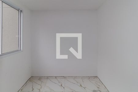 Quarto 2 de apartamento para alugar com 2 quartos, 35m² em Jardim Santa Adelia, São Paulo