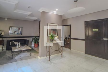 Hall de entrada de apartamento à venda com 2 quartos, 76m² em Petrópolis, Porto Alegre