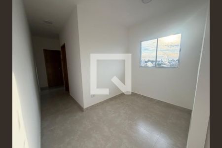 Sala de apartamento para alugar com 2 quartos, 85m² em Jardim Caguassu, São Paulo