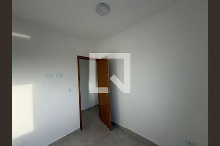 Quarto 1 de apartamento para alugar com 2 quartos, 85m² em Jardim Caguassu, São Paulo