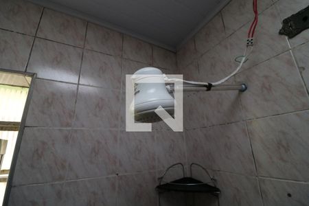Banheiro de casa para alugar com 1 quarto, 43m² em Vila Cunha Bueno, São Paulo